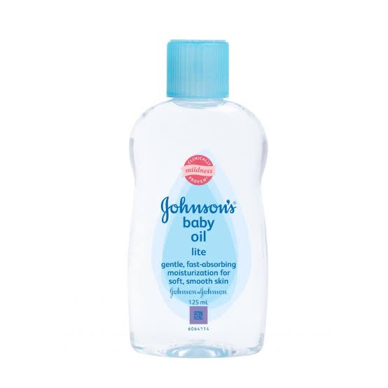 Johnson’s Baby Oil Lite 125ml